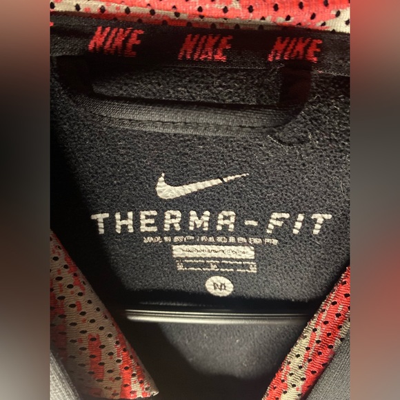 Nike Hoodie - Picture 2 of 3